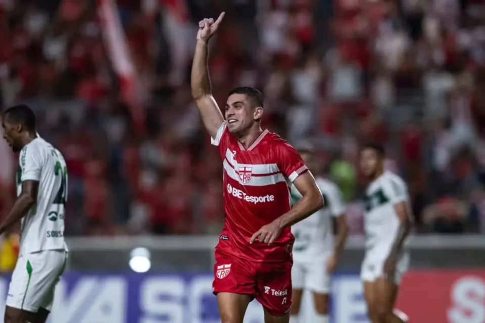 Meia Gegê em partida pelo CRB