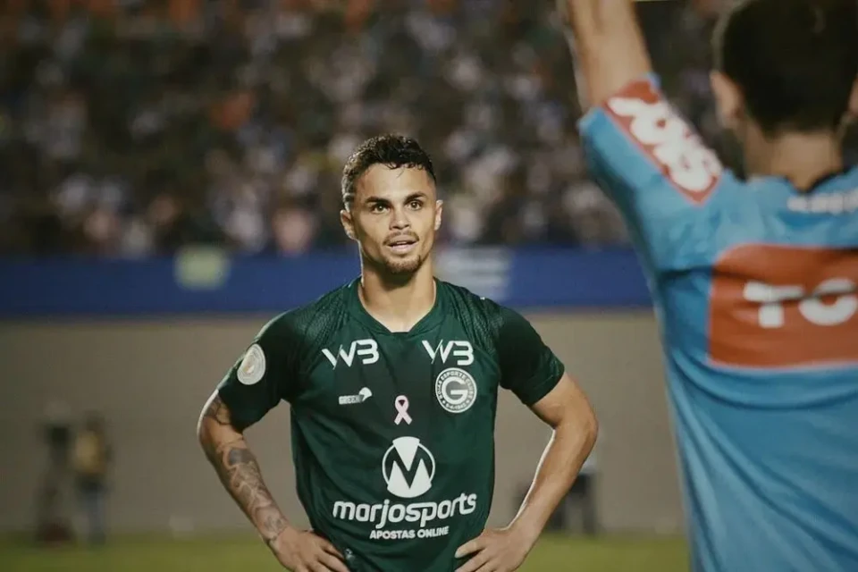Michael fica fora dos planos do Flamengo e deve mudar de clube