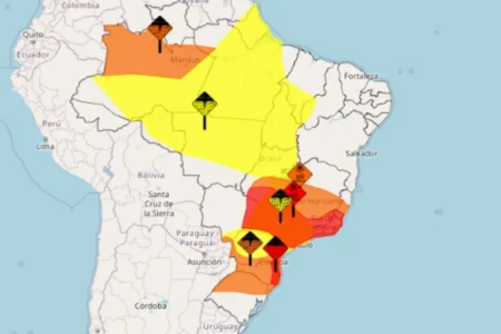 Imagem mostra mancha de calor sob a região sul de Goiás