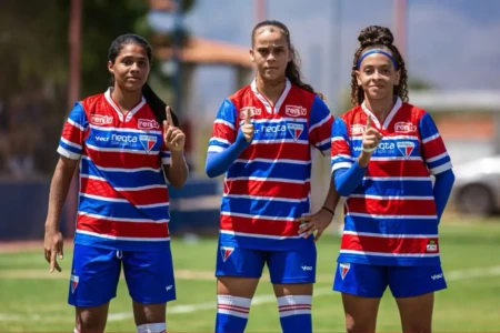 Fortaleza encerra atividades do futebol feminino
