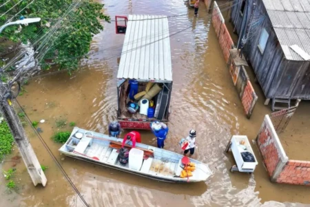 Enchentes no Acre tiram ao menos 758 pessoas de casa às vésperas do Ano Novo (Foto: Governo do Acre)