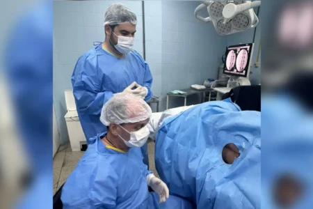 Pacientes que receberam polilaminina por ordem judicial apresentam retomada de movimentos, dizem pesquisadores