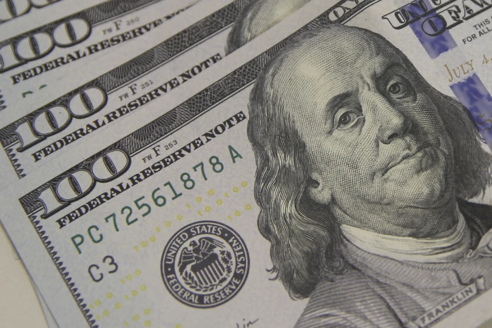 Dólar cai 11,2% em 2025, maior queda em 9 anos (Foto: Agência Brasil)