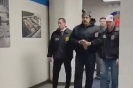 Maduro deseja feliz ano novo a policiais em Nova York (Foto: Reprodução)