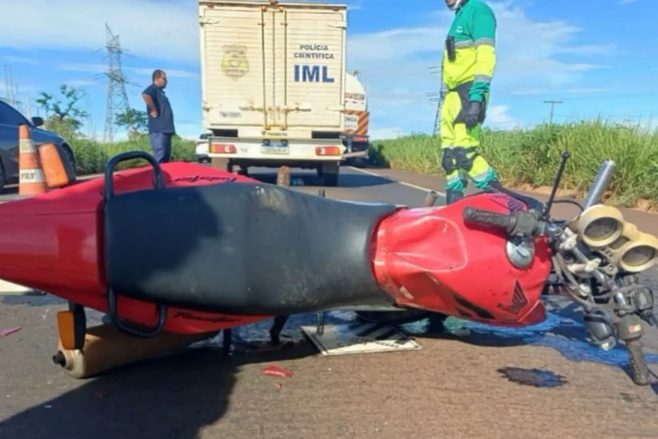 O motociclista não resistiu