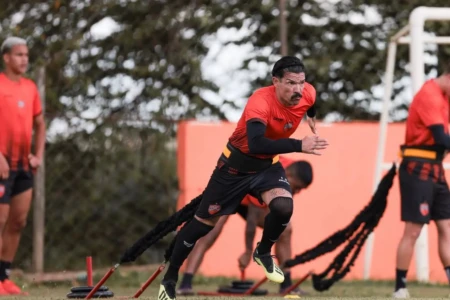 Abecat afina motores para o Goianão