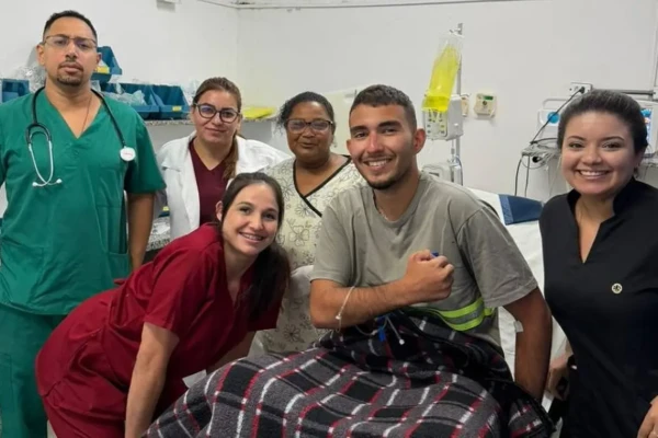 Roberto Farias Tomaz foi encontrado vivo Jovem que passou 5 dias perdido no Pico Paraná se pronuncia pela primeira vez; veja