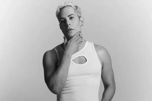 Ex-integrante do RBD, Christian Chávez se apresenta em Goiânia