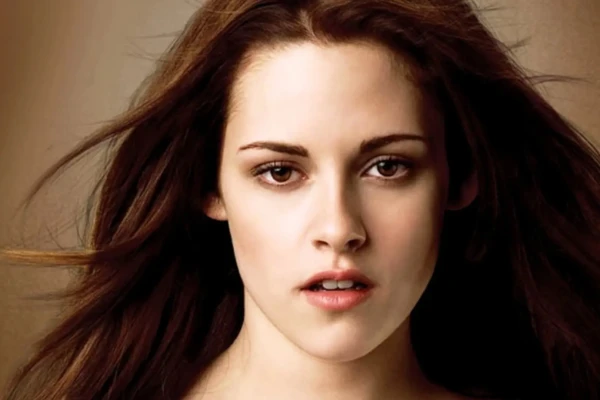 Kristen Stewart fala sobre dirigir remake de 'Crepúsculo': 'Eu vou fazer isso!'