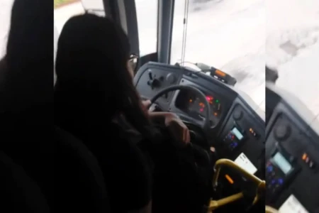 Motorista de ônibus que ameaçou provocar acidente 'para matar 50' é demitido em Goiânia
