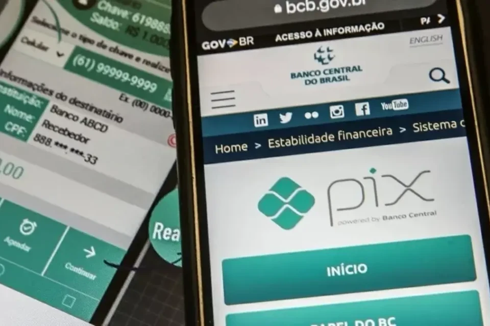 Pix entra na declaração do Imposto de Renda? Entenda a polêmica sobre o meio de pagamento Movimentação é acompanhada pelo fisco
