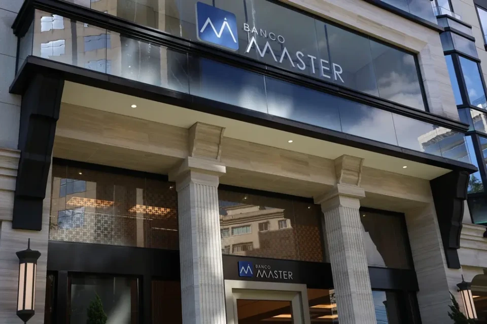 Aparecida pode ter de arcar com prejuízos de investimentos no Banco Master, aponta Previdência