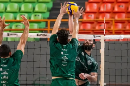 Treino do Goiás Vôlei para partida da Superliga A