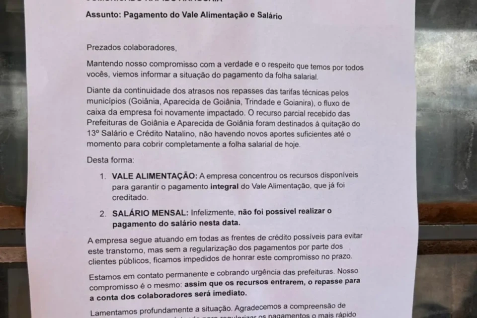 ONIBUS X PARALISAÇÃO