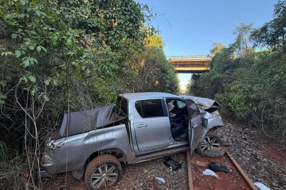 Imagem do carro após acidente
