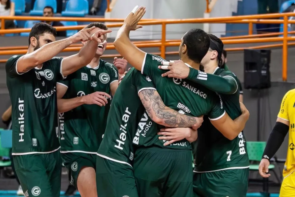 Saneago Goiás Vôlei enfrenta o Vôlei Renata e tenta se manter no G-5