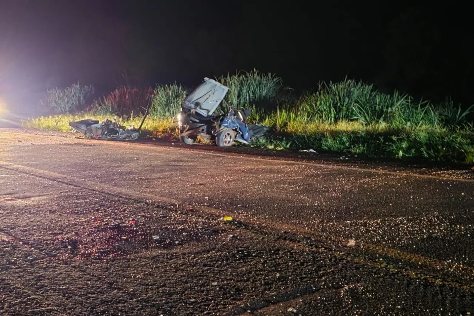 imagem do carro após acidente