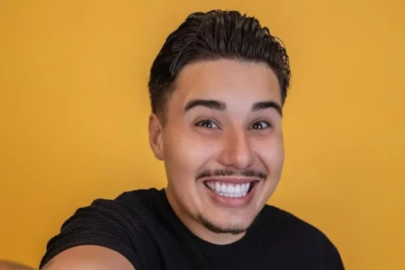 Família pretende internar Pedro após saída do BBB 26: ‘Está delirando’ Pedro acredita estar em outro país e afirma que a filha já nasceu