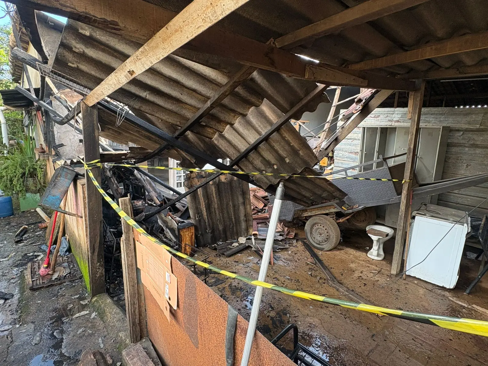 Imagem do local após o incêndio