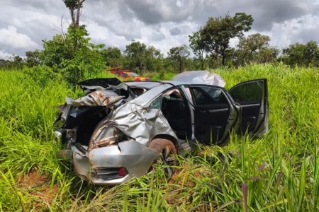 Imagem do carro do local do acidente