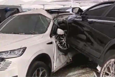 acidente x concessionaria