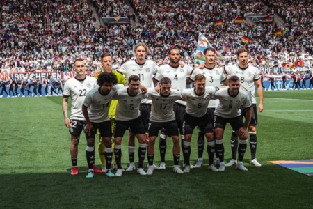 Seleção da Alemanha durante jogo de futebol