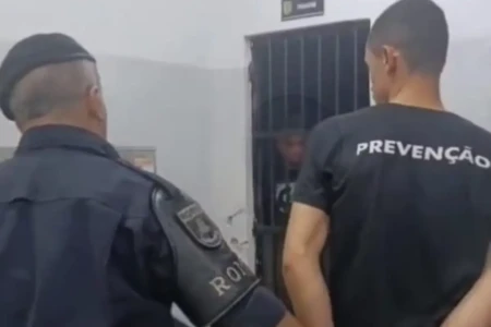 funcionario x preso x supermercado