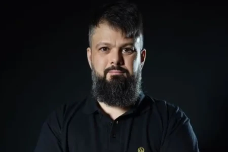 Professor acusado de transfobia e racismo recebe apoio de Malafaia e Marcos Feliciano (Foto: Divulgação)