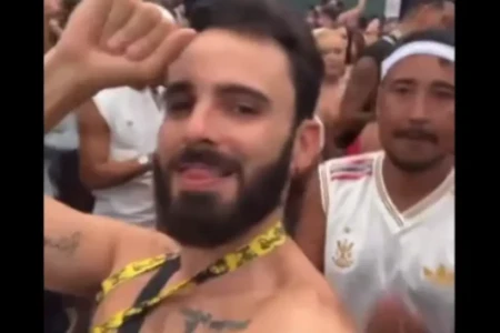 Funcionário toma todas em show da Anitta e posta vídeos no perfil da empresa (Foto: Reprodução)