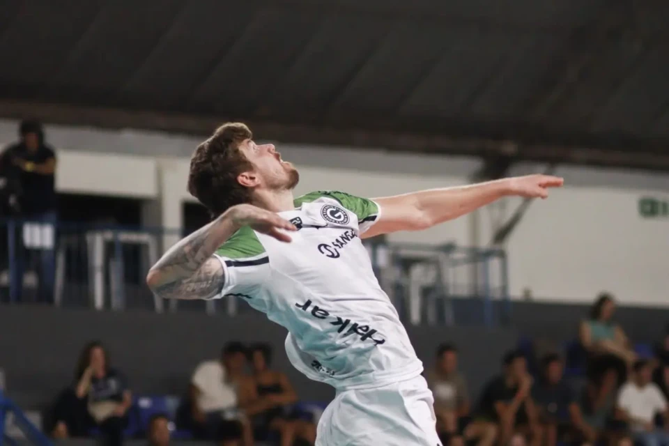 Saneago Goiás Vôlei entra em quadra nesta quinta