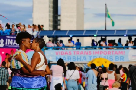 Marsha Trans Brasil reúne ativistas em Brasília com ato contra a transfobia terceira edição do evento será realizada de 24 a 27 de janeiro
