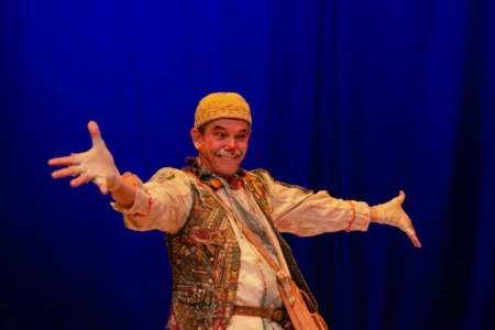 Teatro em Goiânia celebra revitalização com maratona de shows e peças em fevereiro