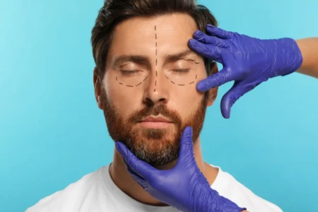 Tratamentos não invasivos lideram a procura masculina Ranking revela os procedimentos estéticos mais buscados pelos homens