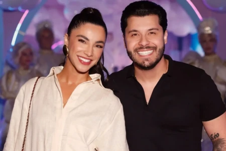 Murilo Huff presenteia a noiva com bezerra da vaca mais cara do mundo; fotos Gabriela Versiani ganhou um animal de alto valor genético