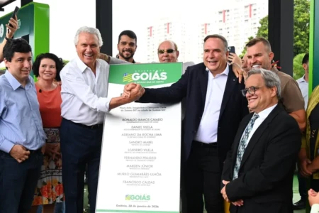 mabel-e-caiado-praca-a