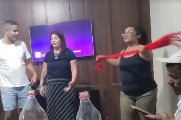 Amiga de corretora quer lembrar de Daiane feliz e cheia de vida. 'Rodeada de amigos'