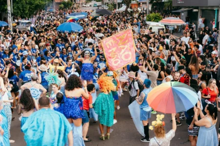 Bloco Não é Não leva tema sobre mulheres indígenas ao Carnaval de Goiânia em 2026