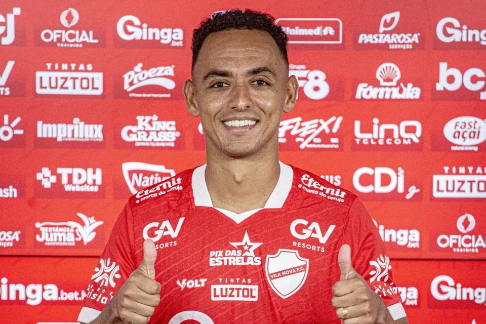 Dodô em apresentação no Vila Nova