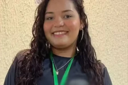 Ana Beatriz Gonçalves Silva, morta pelo réu - (Foto: reprodução)