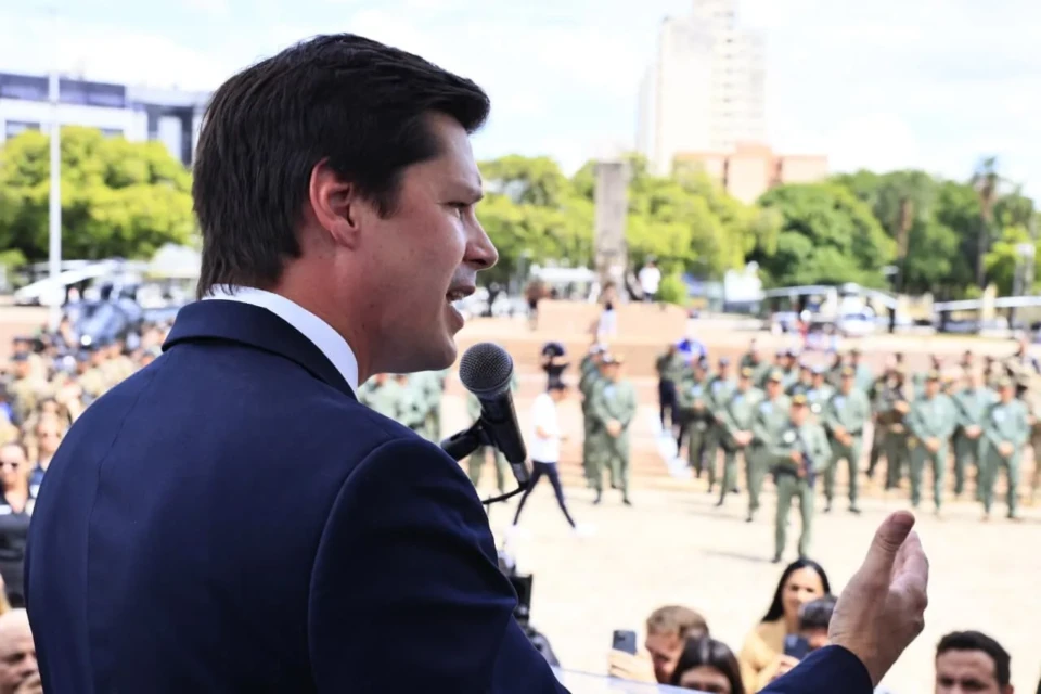 daniel-vilela-militares