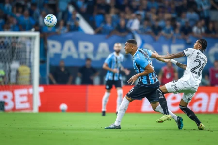 Brasileirão tem chuva de gols, clássico e protestos; veja o resultado da rodada