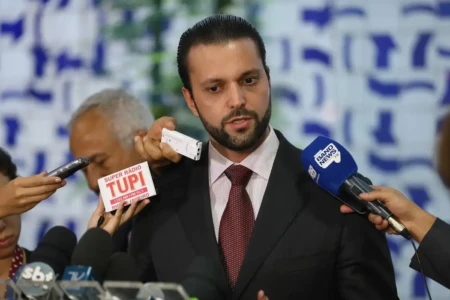 1050170-1-17-10-2016_pzzb2548