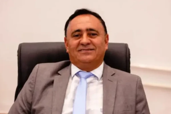 Vereador Carlim da Feira foi vítima de acidente de trânsito