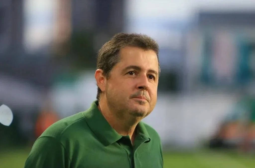 “Não vamos bobear, senão vai dar ruim”, alerta Paulo Rogério sobre sequência do Goiás