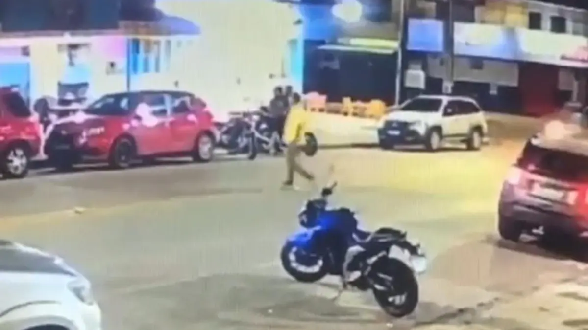 Vereador Carlim da Feira foi atropelado por uma moto - (Foto: reprodução)