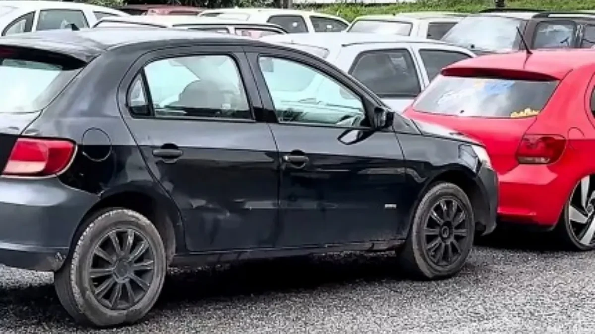 Imagem dos veículos apreendidos