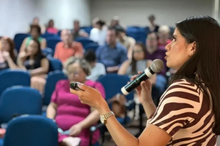 Após lutar na Justiça pelo direito de licenciar o próprio lixão, prefeitura de Goiânia faz curso com a Semad sobre o assunto (Foto: Governo de Goiás)