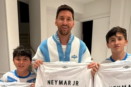 Lionel Messi e filhos