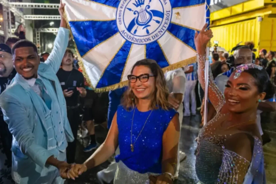 Janja desfilará em escola de samba que homenageia Lula (Foto: Acadêmicos de Niterói)