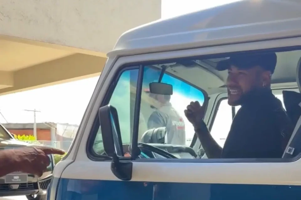 Neymar de kombi